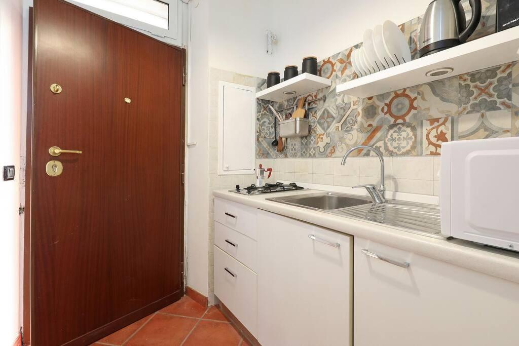 Blu Flamingo Trilussa Apartment Roma Ngoại thất bức ảnh