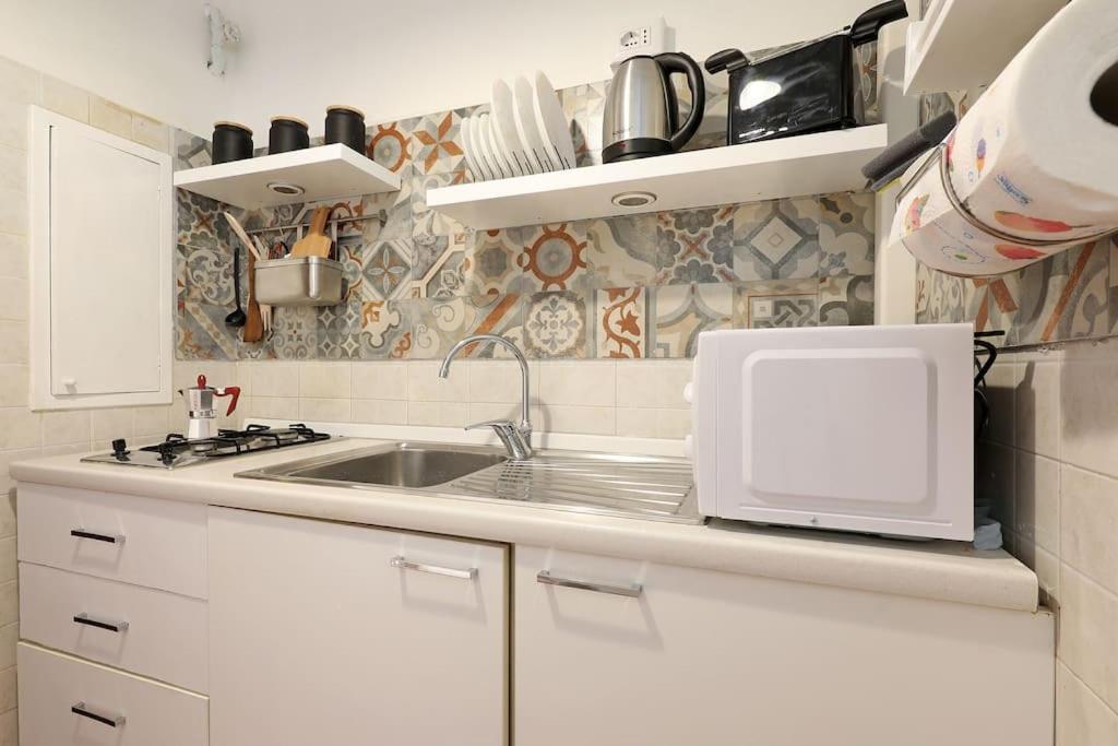 Blu Flamingo Trilussa Apartment Roma Ngoại thất bức ảnh